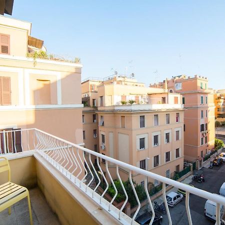 Rent In Rome - Durazzo Exterior photo